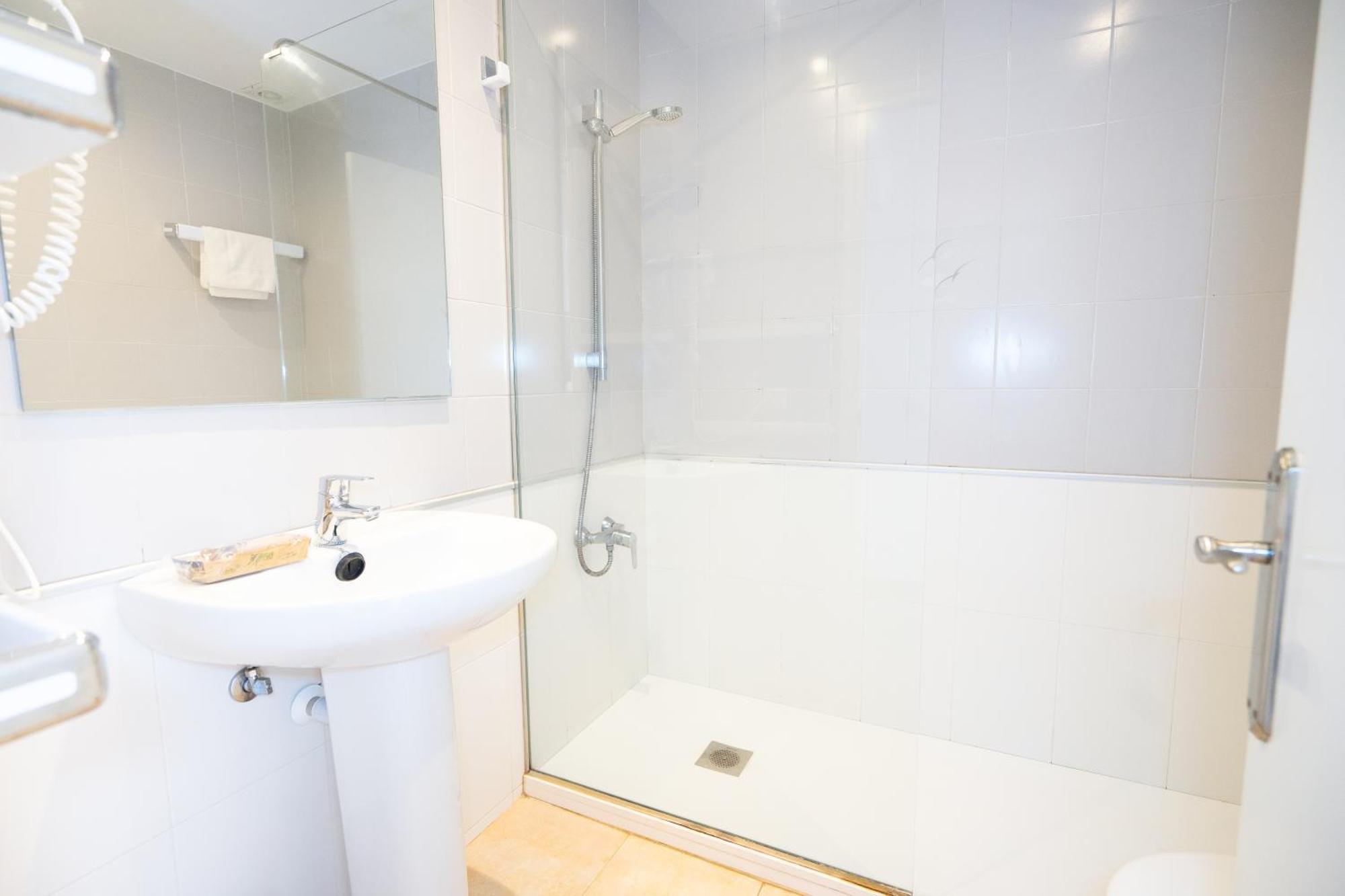 Apartamentos Annabel'S I Cala Galdana  Esterno foto